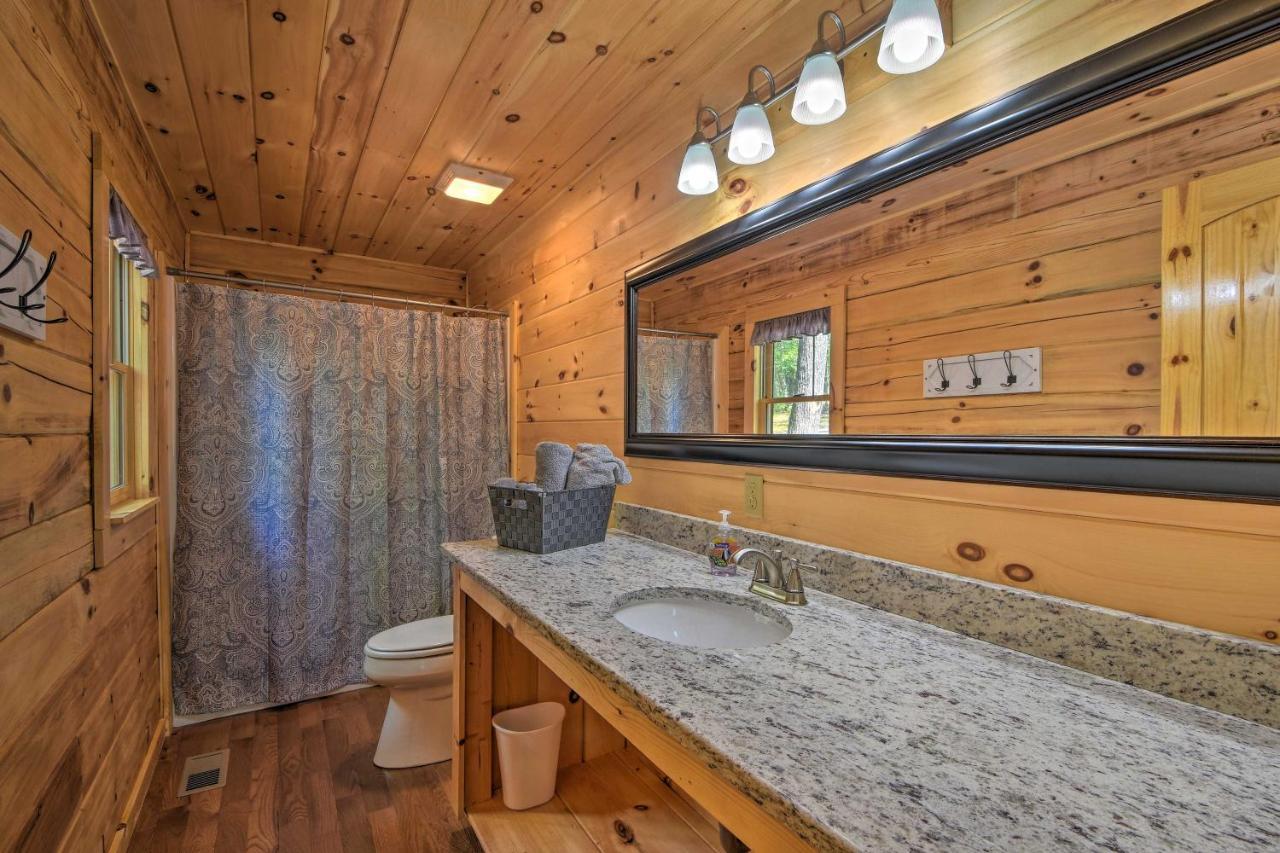 Murphy Cabin With Spacious Deck And Forest Views! 외부 사진