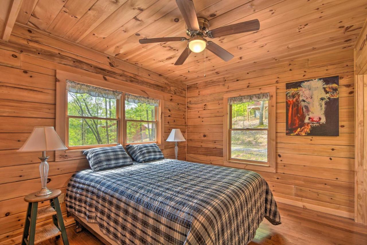 Murphy Cabin With Spacious Deck And Forest Views! 외부 사진