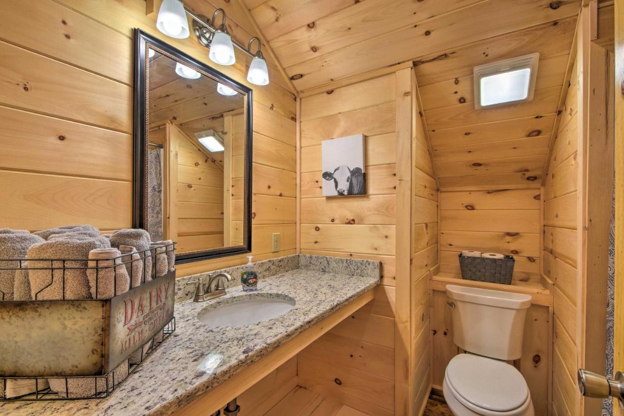 Murphy Cabin With Spacious Deck And Forest Views! 외부 사진