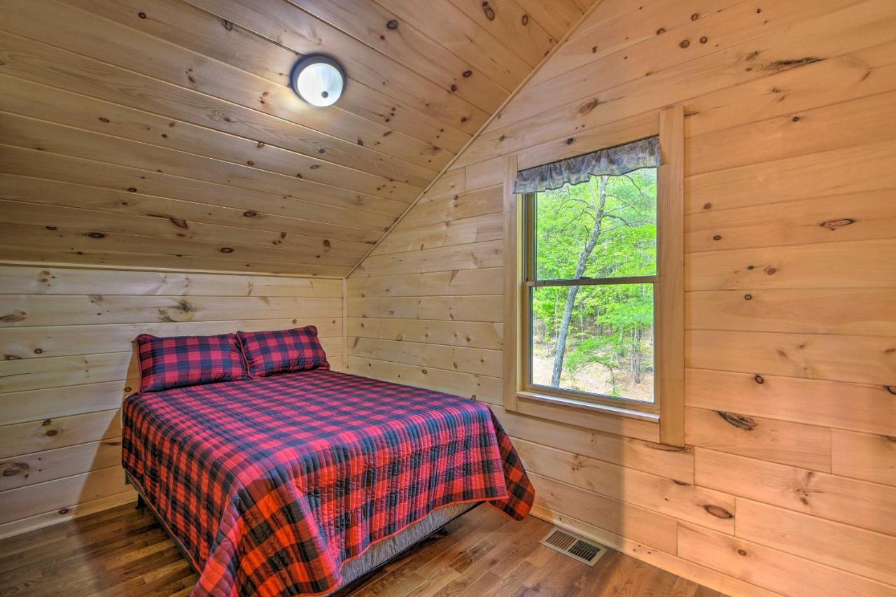 Murphy Cabin With Spacious Deck And Forest Views! 외부 사진
